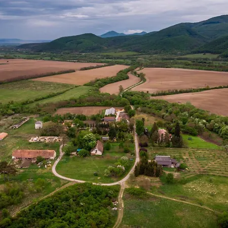 Apartament Pipi Vityillo Fuzerradvany